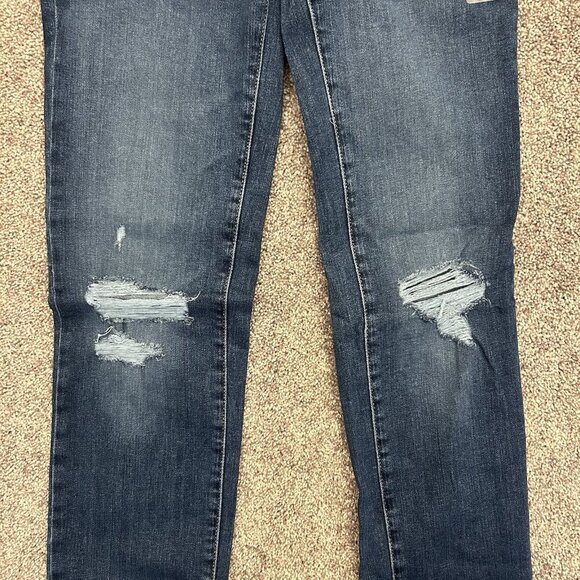 Levi's Women's 724 Straight Jeans Size 26 x 32 Blue Distressed High Rise NWT $69 - Picture 8 of 16
